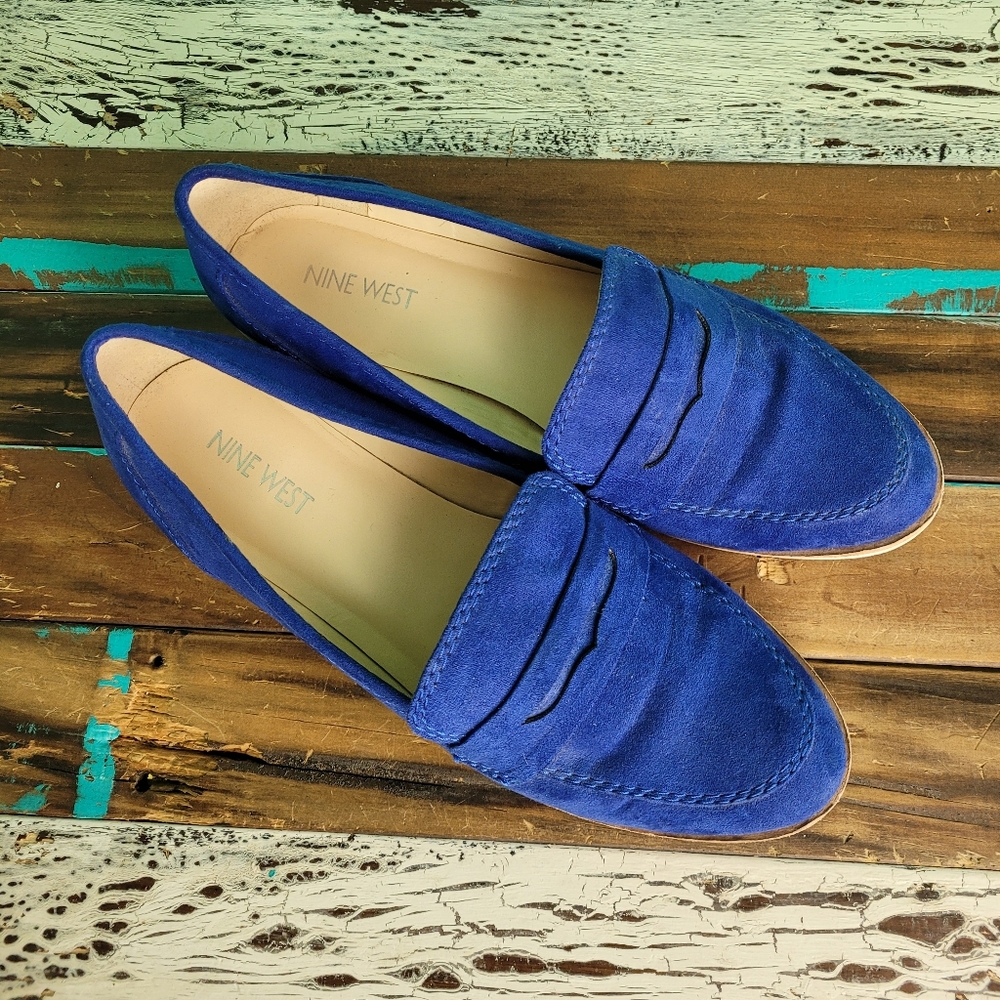 Nine west blue faux suede loafer shoes